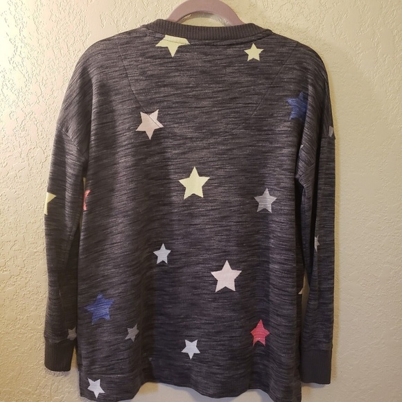Women's Secret Treasures Grey Long Sleeve Stars Sweater Size Small - Picture 5 of 5